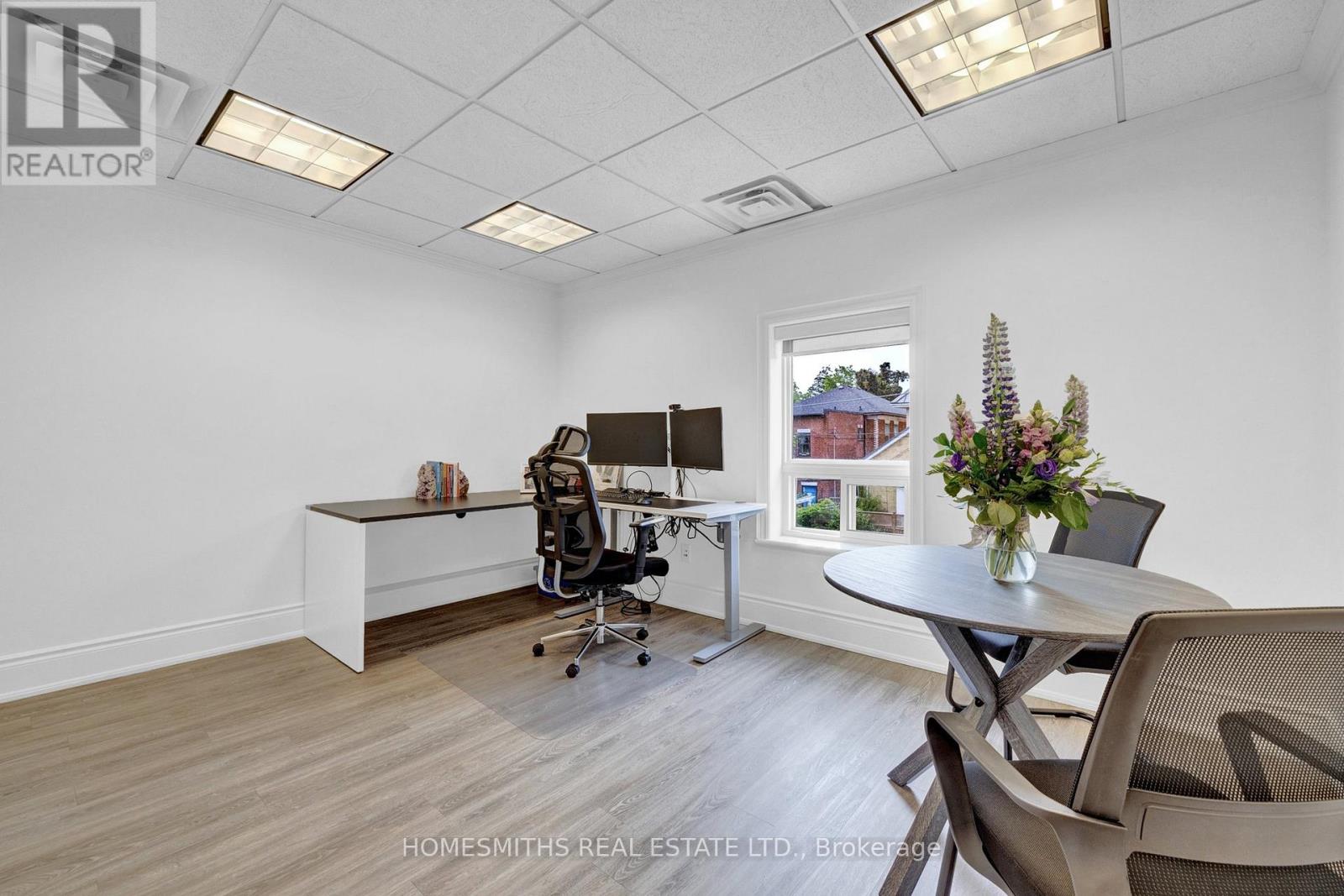 452 Charlotte Street, Peterborough, Ontario  K9J 2W3 - Photo 30 - X12671242