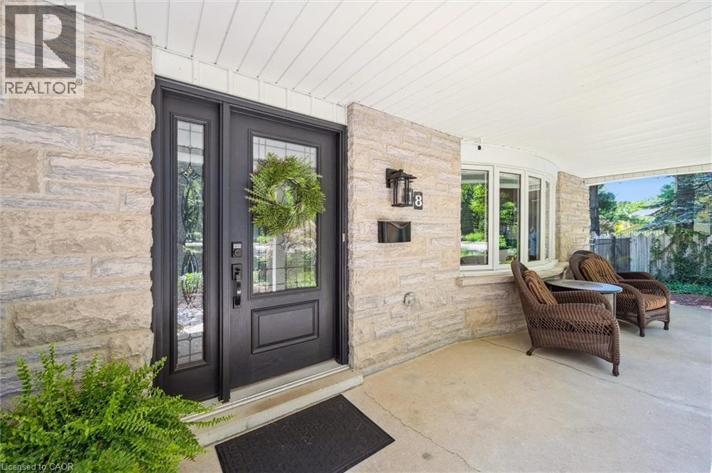 18 Pittsford Close, Waterloo, Ontario  N2K 1V6 - Photo 2 - 40795207