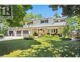 18 PITTSFORD Close, waterloo, Ontario