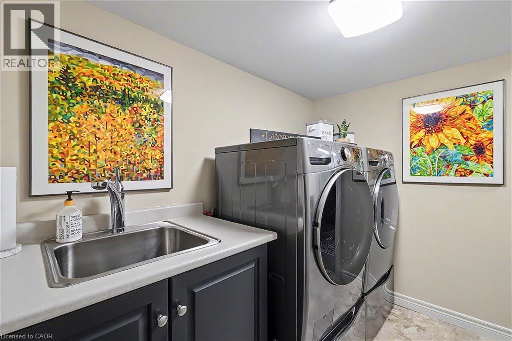 18 Pittsford Close, Waterloo, Ontario  N2K 1V6 - Photo 42 - 40795207