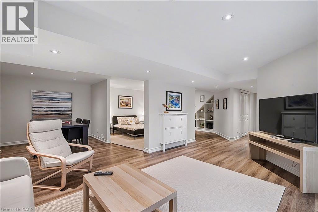 18 Pittsford Close, Waterloo, Ontario  N2K 1V6 - Photo 38 - 40795207