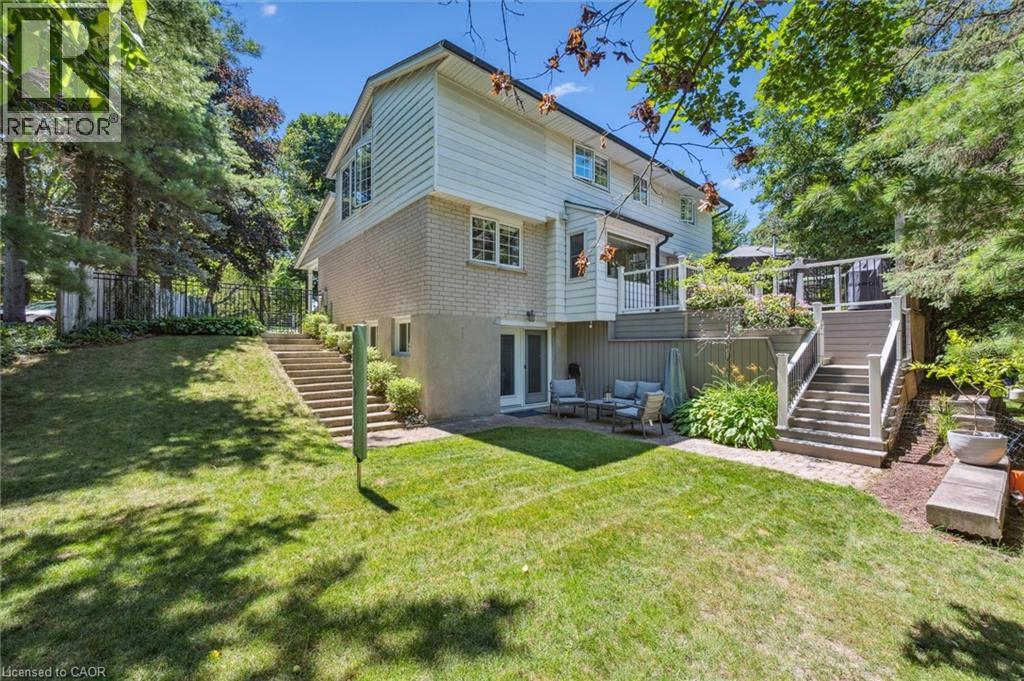 18 Pittsford Close, Waterloo, Ontario  N2K 1V6 - Photo 43 - 40795207