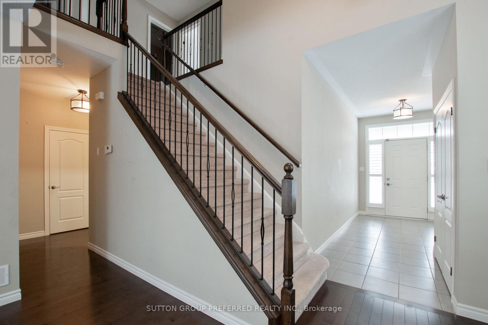 1158 Smither Road, London North (North I), Ontario  N6G 5R8 - Photo 3 - X12671144