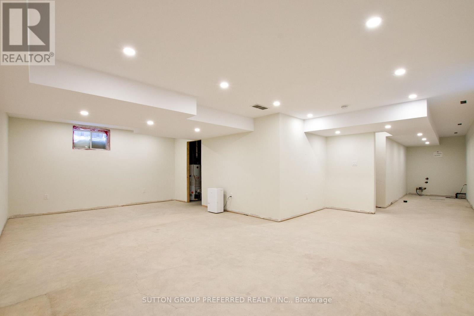 1158 Smither Road, London North (North I), Ontario  N6G 5R8 - Photo 30 - X12671144