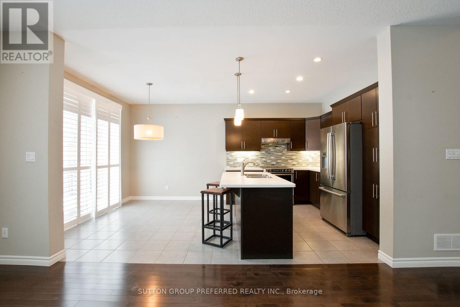 1158 Smither Road, London North (North I), Ontario  N6G 5R8 - Photo 8 - X12671144