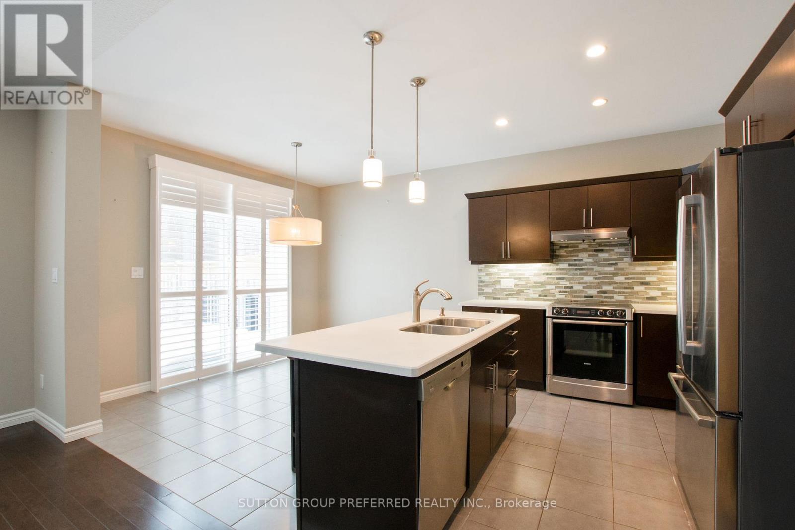 1158 Smither Road, London North (North I), Ontario  N6G 5R8 - Photo 9 - X12671144