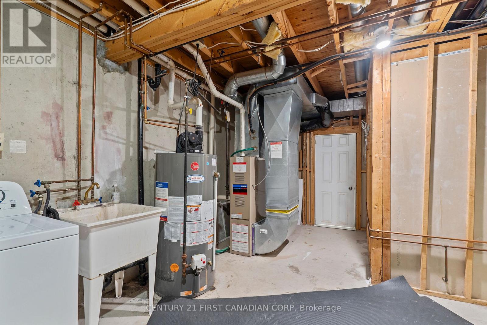 17 - 340 Ambleside Drive, London North, Ontario  N6G 4Y5 - Photo 37 - X12671284