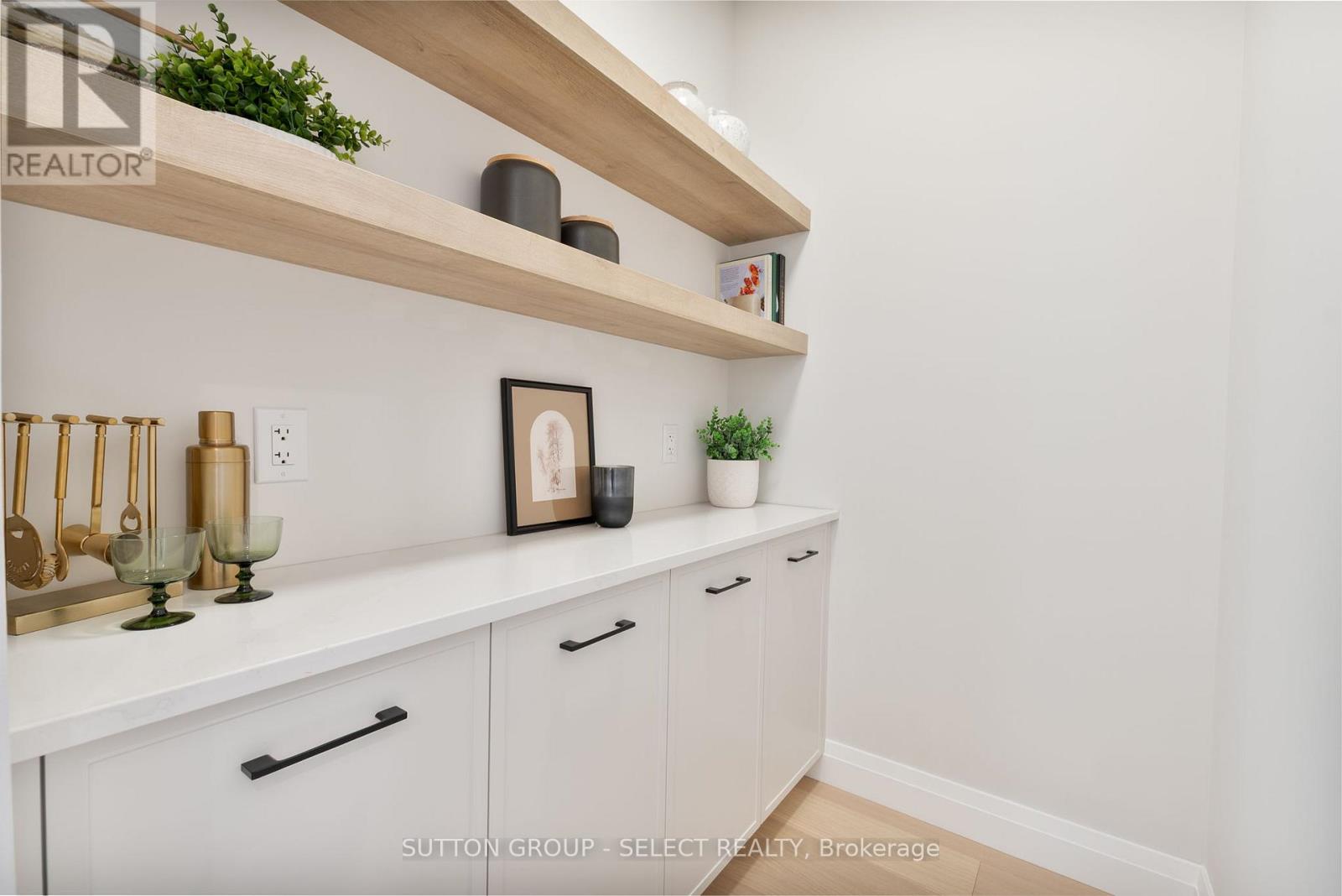 28 Lucas Road, St. Thomas, Ontario  N5R 0M5 - Photo 15 - X12671288