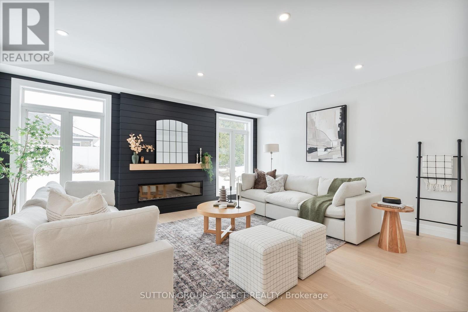 28 Lucas Road, St. Thomas, Ontario  N5R 0M5 - Photo 17 - X12671288