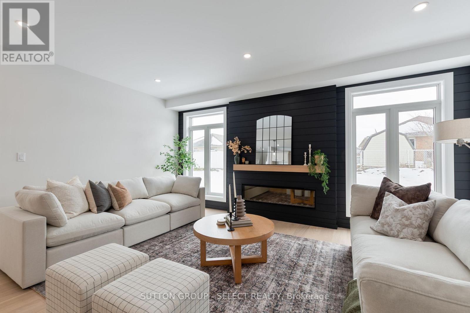 28 Lucas Road, St. Thomas, Ontario  N5R 0M5 - Photo 20 - X12671288