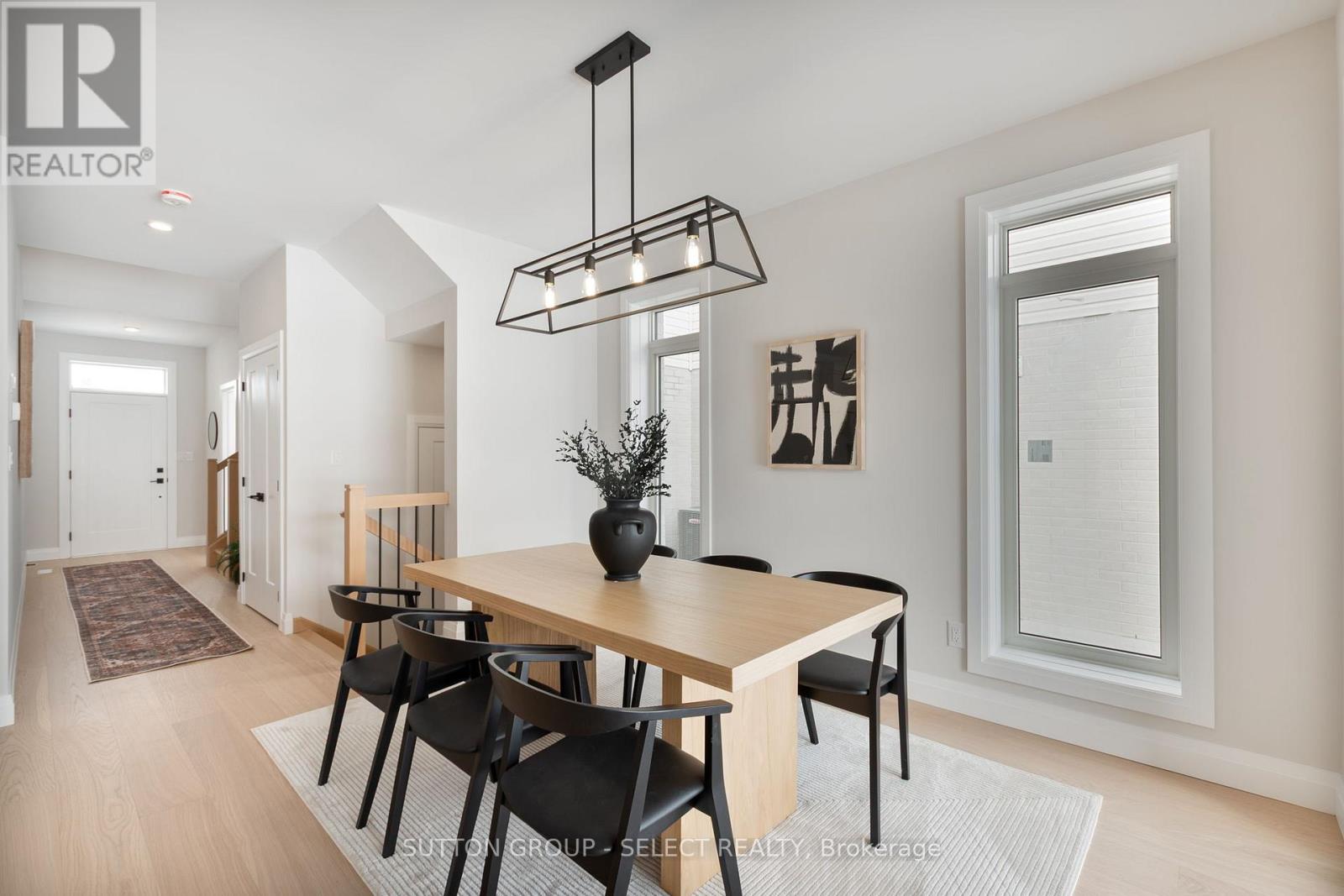 28 Lucas Road, St. Thomas, Ontario  N5R 0M5 - Photo 7 - X12671288