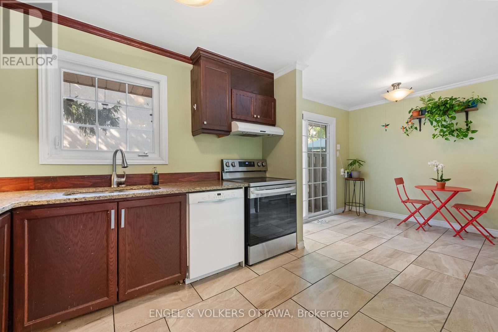 105 - 302 Kintyre Private, Ottawa, Ontario  K2C 3M6 - Photo 20 - X12671128