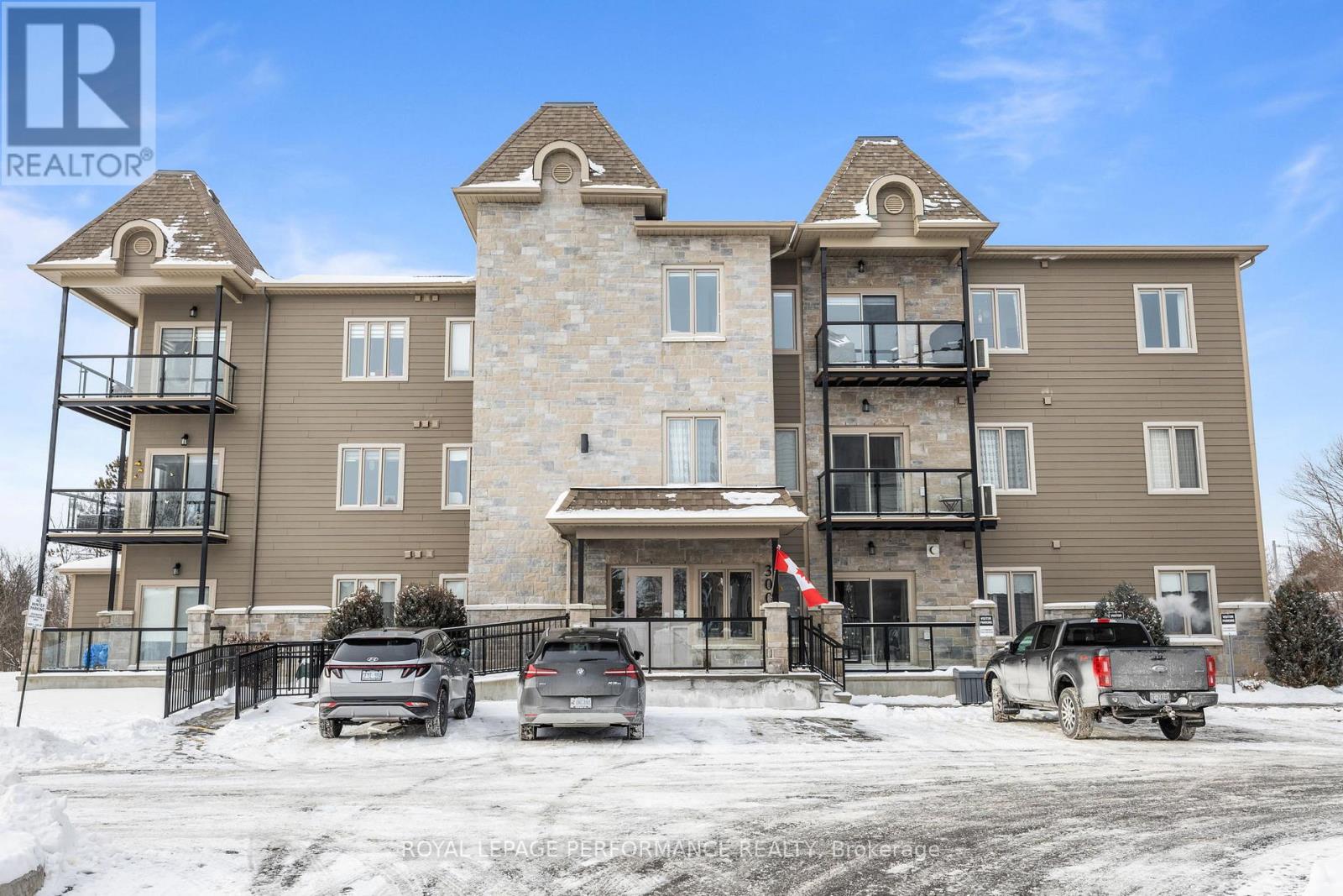 205 - 300 Solstice Crescent, Russell, Ontario  K0A 1W0 - Photo 2 - X12671152