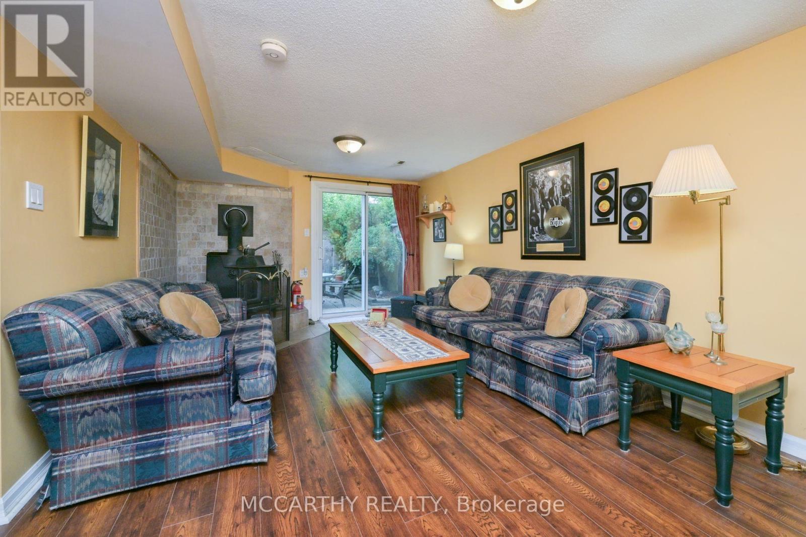 15 Andrew Avenue, Orangeville, Ontario  L9W 4E5 - Photo 29 - W12430360