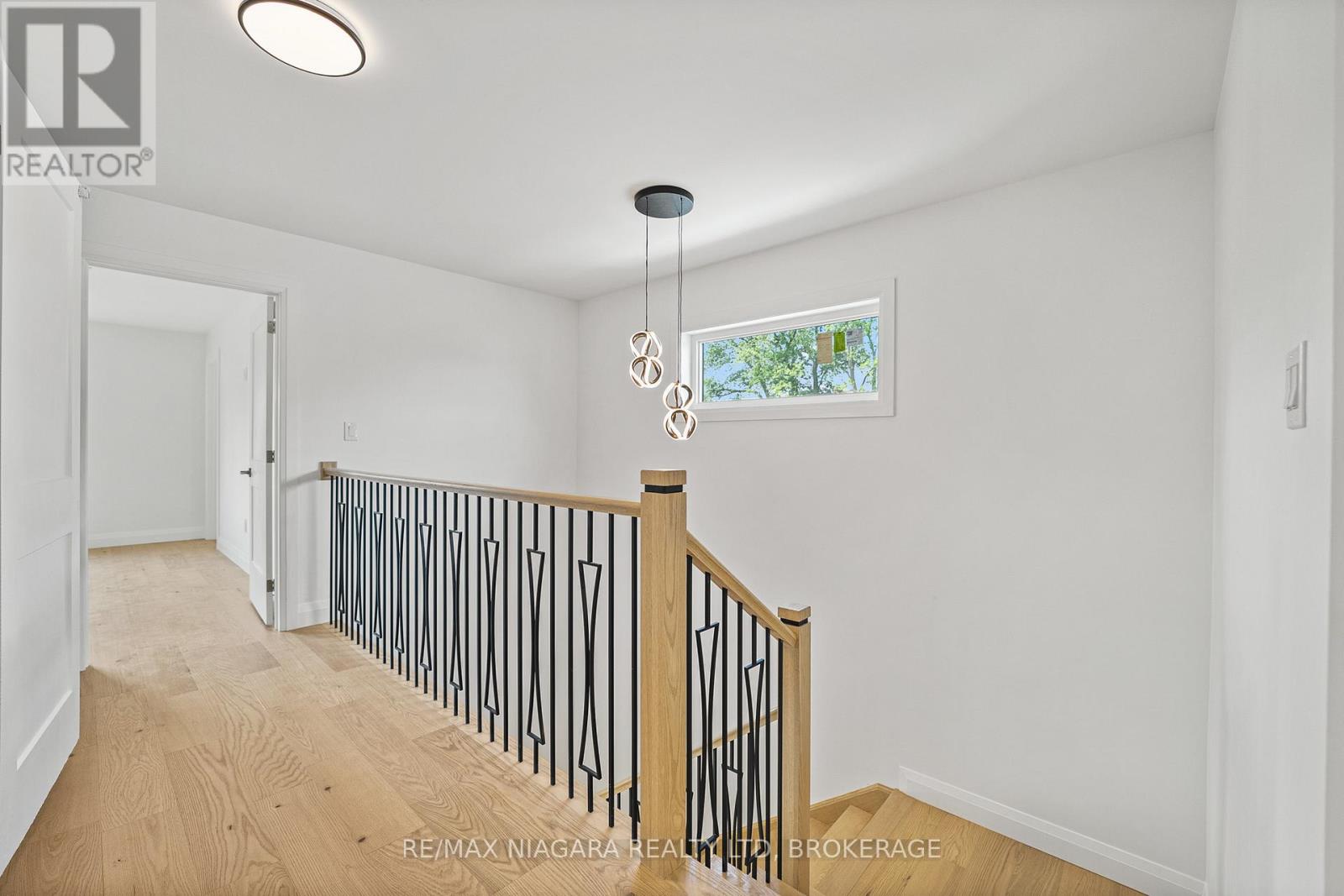 126 Chetwood Street, St. Catharines, Ontario  L2S 2A9 - Photo 11 - X12671308