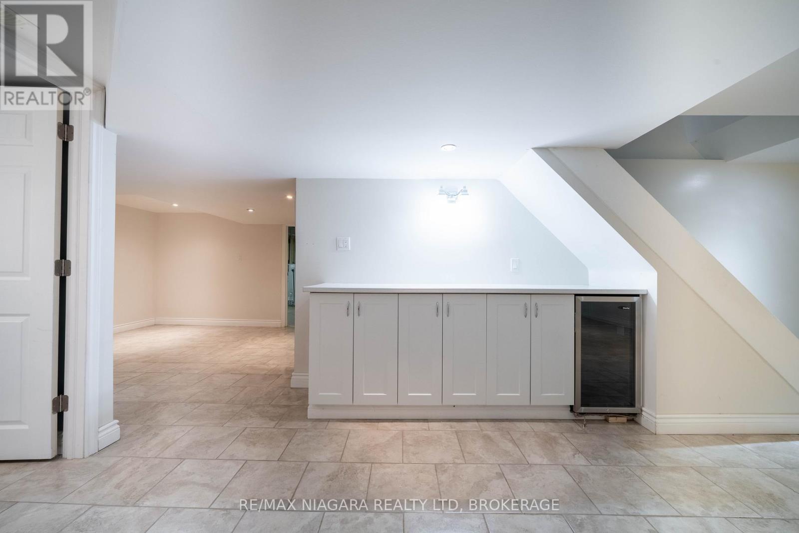 49 Royal York Road, St. Catharines (Lakeshore), Ontario  L2N 2N7 - Photo 40 - X12671354