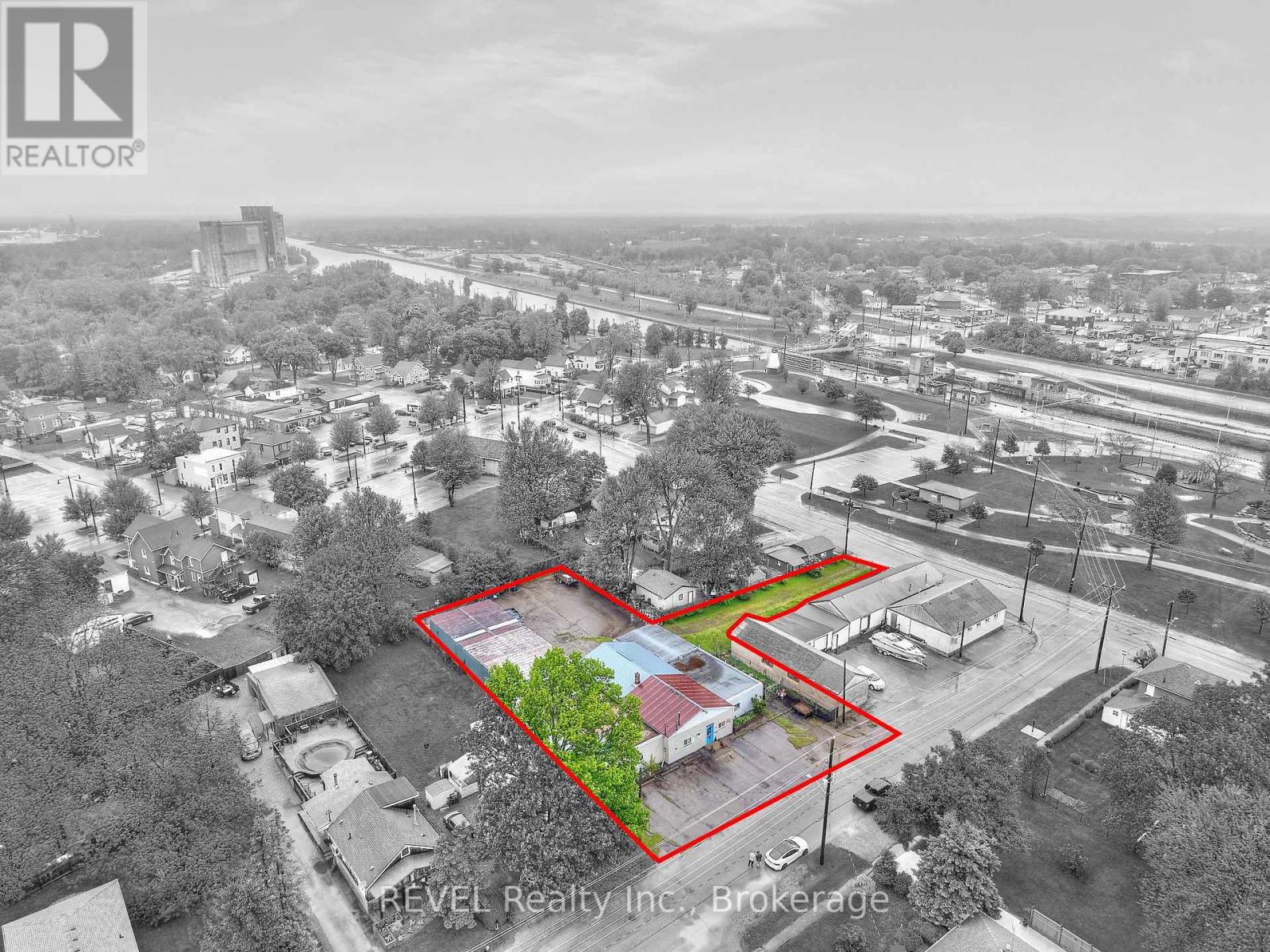 23 Amelia Street, Port Colborne, Ontario  L3K 2K8 - Photo 5 - X12671374