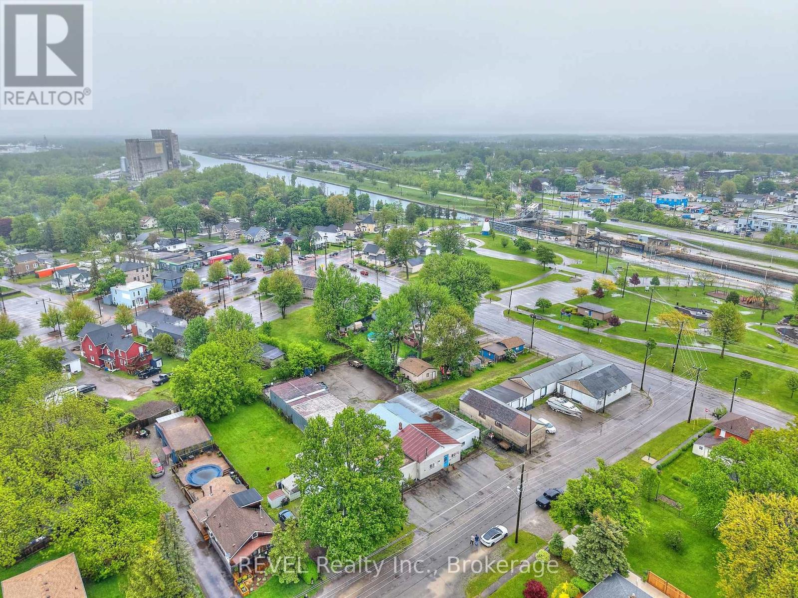 23 Amelia Street, Port Colborne, Ontario  L3K 2K8 - Photo 6 - X12671374