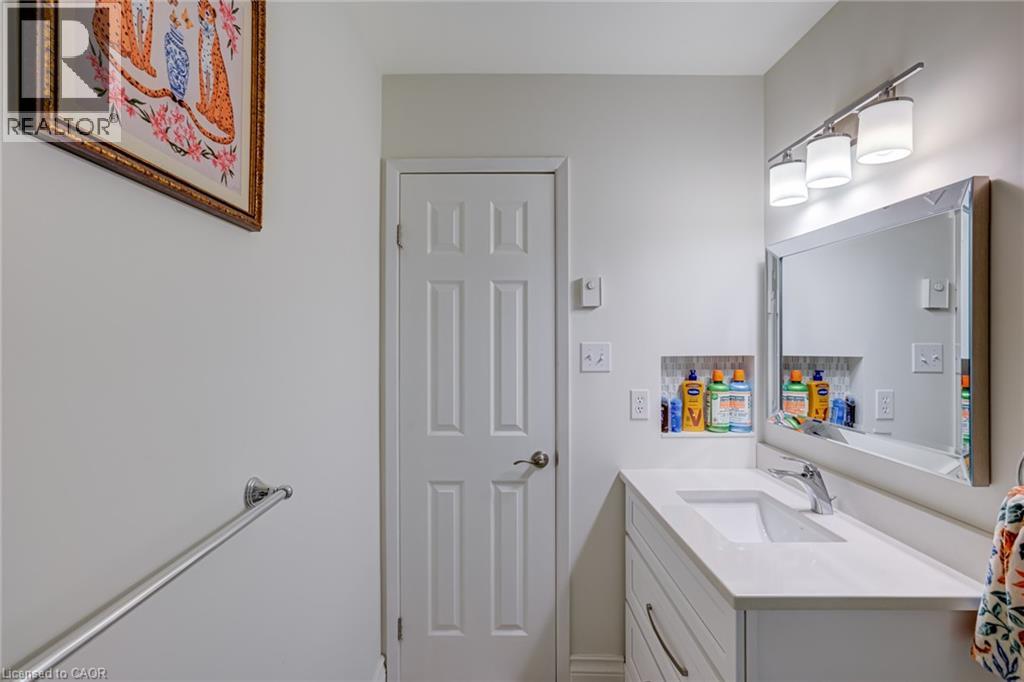 1560 Kerns Road Unit# 5, Burlington, Ontario  L7P 3A7 - Photo 25 - 40796548