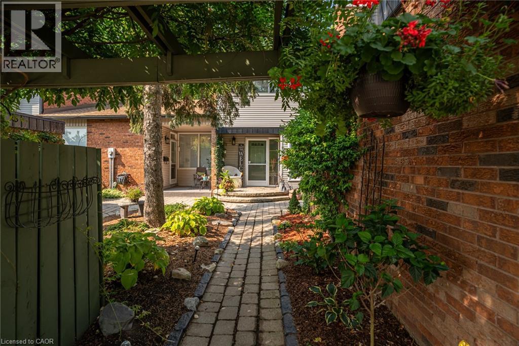 1560 Kerns Road Unit# 5, Burlington, Ontario  L7P 3A7 - Photo 4 - 40796548