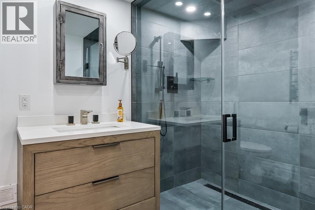 138 Cavendish Court, Oakville, Ontario  L6J 5S2 - Photo 31 - 40796523