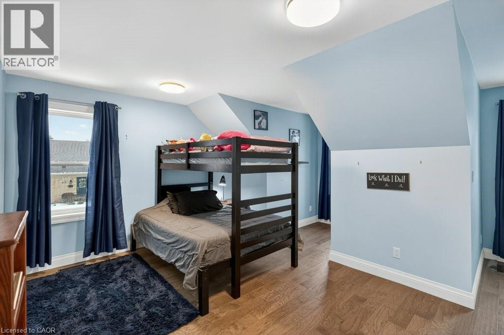 2 Sylvia Avenue, Hamilton, Ontario  L8K 2B3 - Photo 21 - 40796441