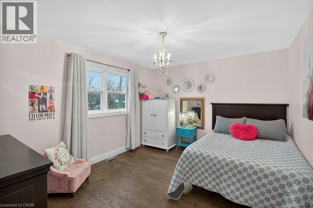 2 Sylvia Avenue, Hamilton, Ontario  L8K 2B3 - Photo 24 - 40796441