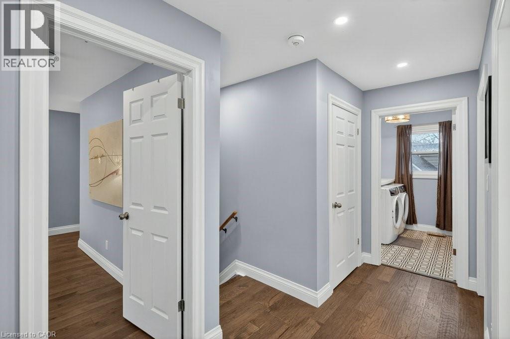 2 Sylvia Avenue, Hamilton, Ontario  L8K 2B3 - Photo 29 - 40796441