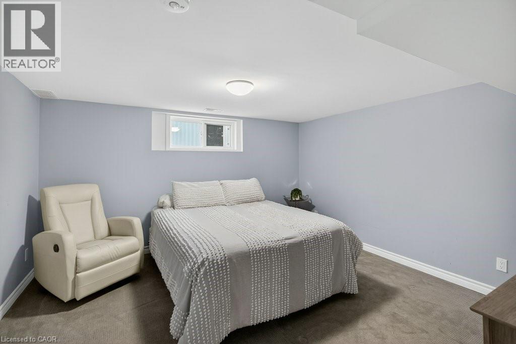 2 Sylvia Avenue, Hamilton, Ontario  L8K 2B3 - Photo 35 - 40796441