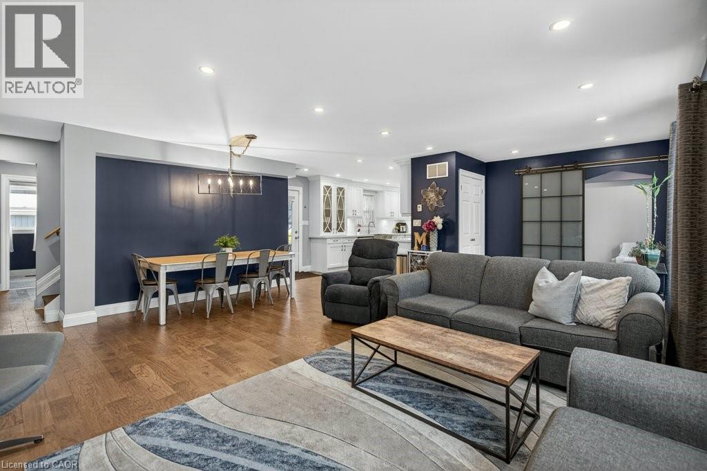 2 Sylvia Avenue, Hamilton, Ontario  L8K 2B3 - Photo 7 - 40796441