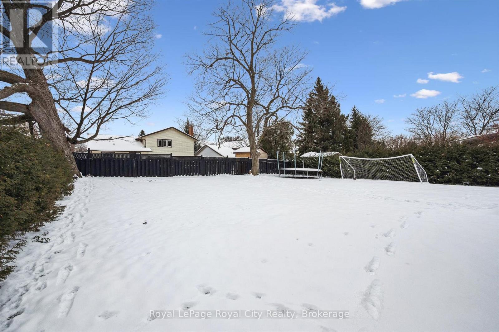 4 Gryphon Place, Guelph, Ontario  N1G 4L7 - Photo 32 - X12602994