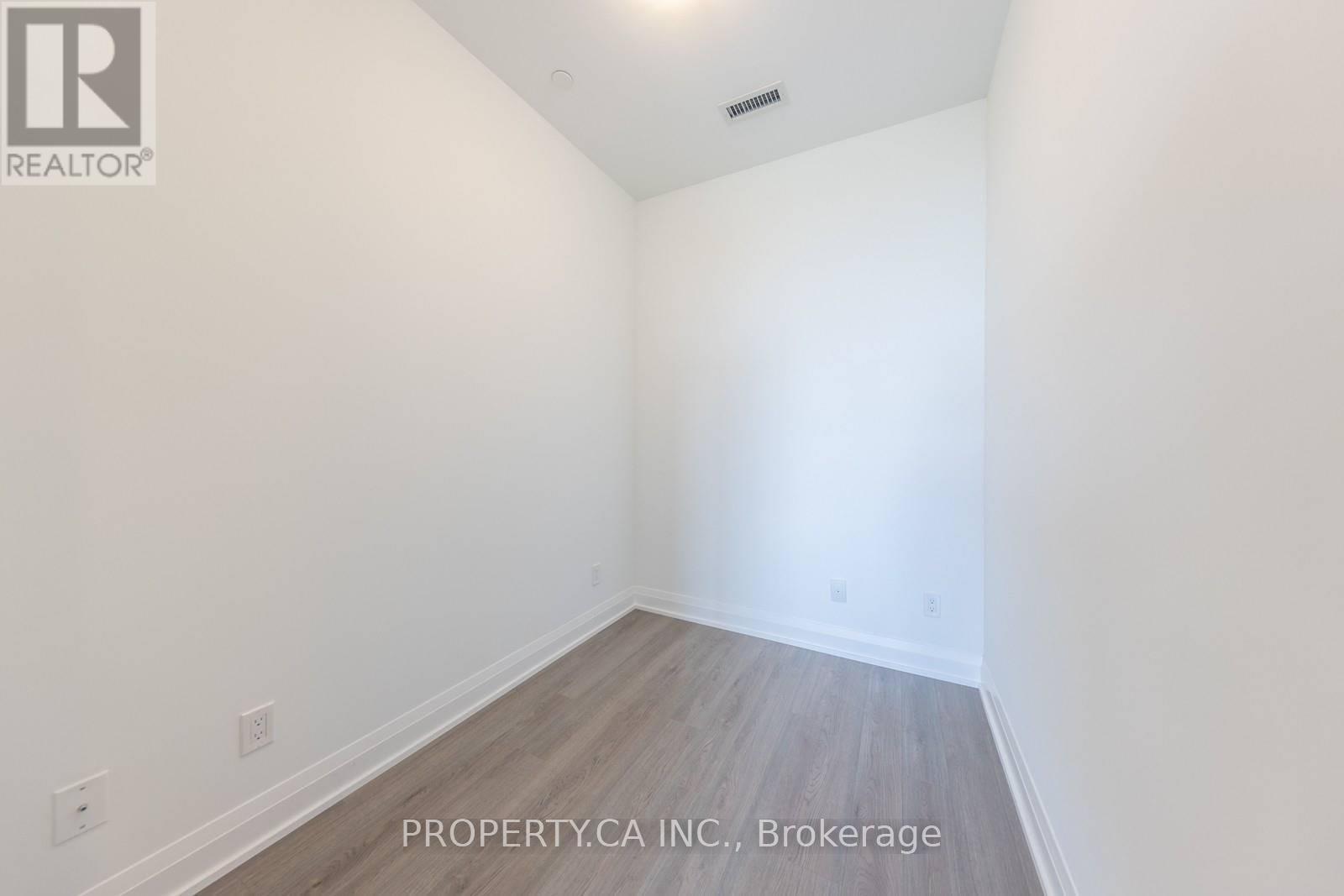 402 - 1 Belsize Drive, Toronto, Ontario  M4S 0B9 - Photo 11 - C12671122