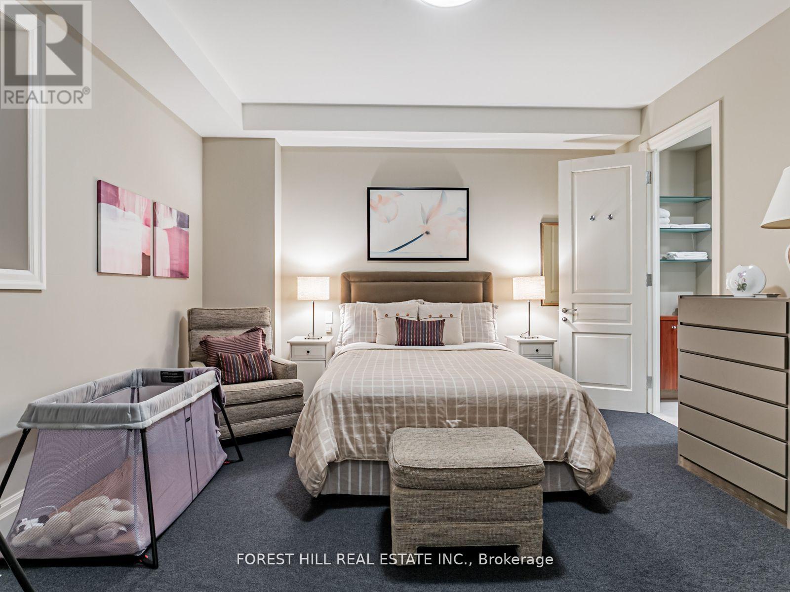 7 CEDARWOOD AVENUE Toronto (Bridle Path-Sunnybrook-York Mills), ON M2L 1L7