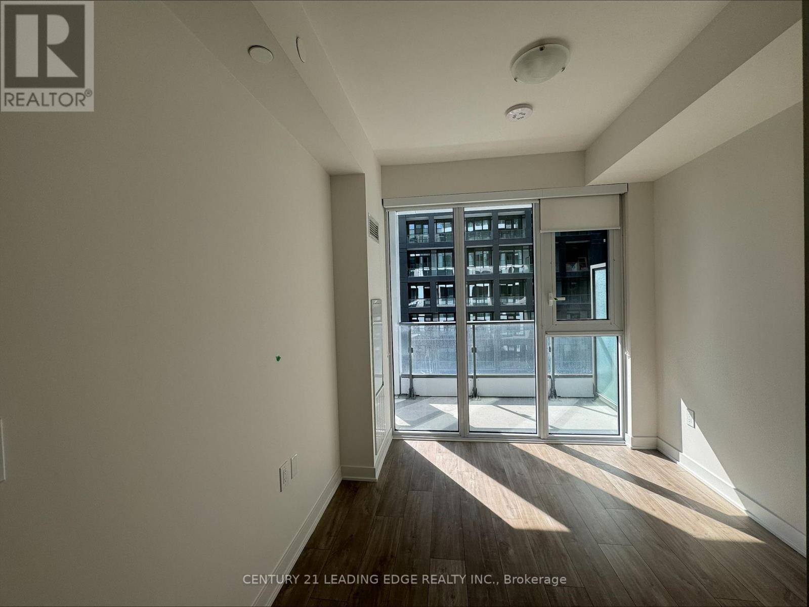 1622 - 70 Princess Street, Toronto, Ontario  M5A 0X6 - Photo 8 - C12671256