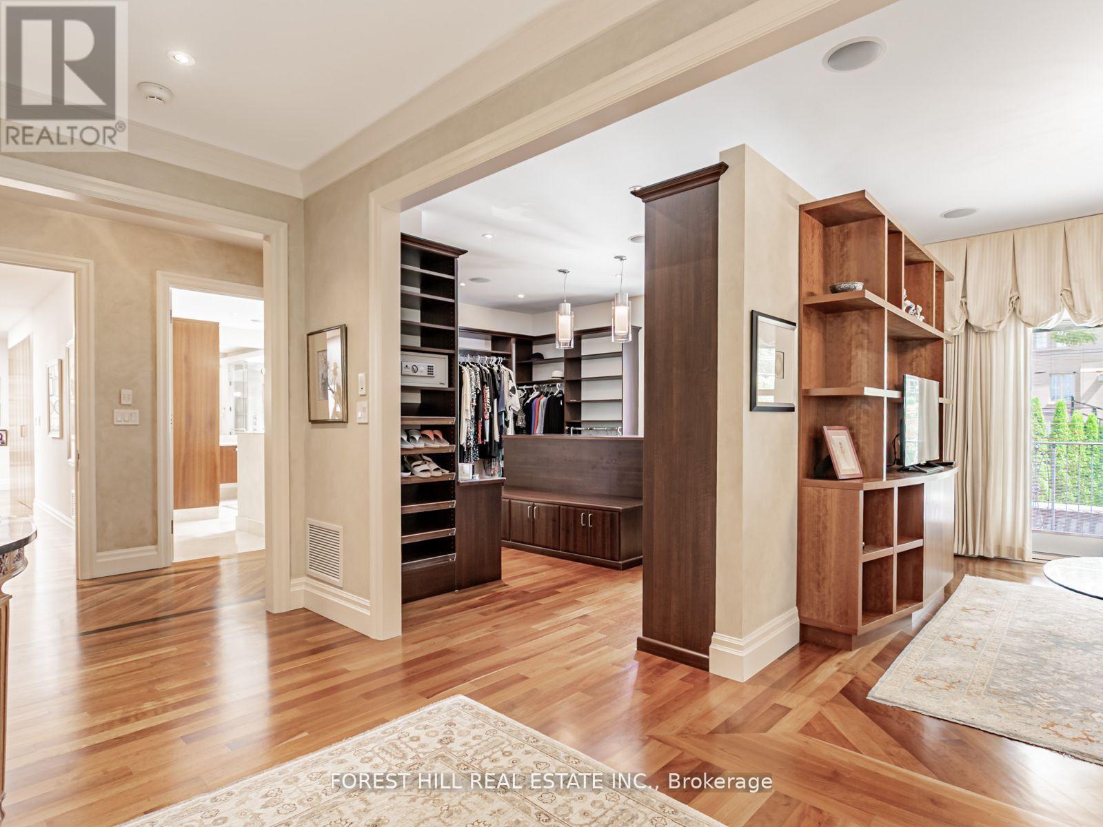 7 Cedarwood Avenue, Toronto, Ontario  M2L 1L7 - Photo 24 - C12671258