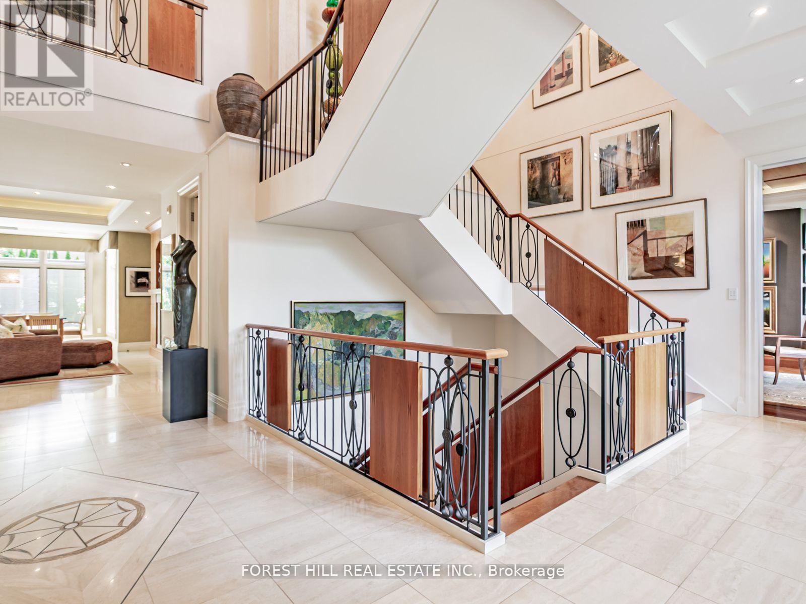 7 Cedarwood Avenue, Toronto, Ontario  M2L 1L7 - Photo 4 - C12671258