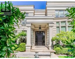 7 CEDARWOOD AVENUE, Toronto, Ontario