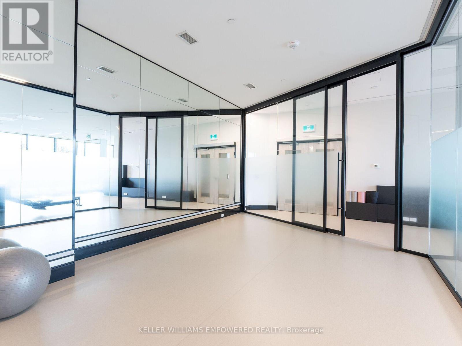 1106 - 30 Tretti Way, Toronto, Ontario  M3H 0E3 - Photo 17 - C12671266