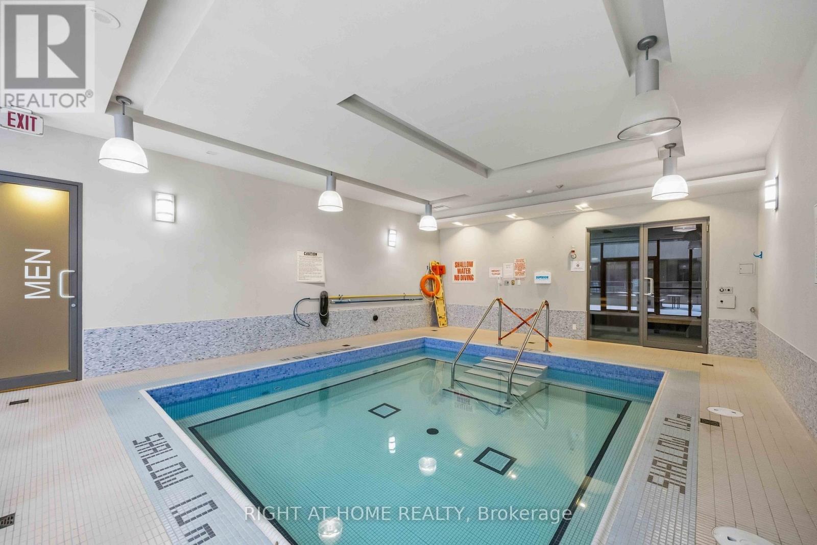 909 - 530 St Clair Avenue W, Toronto, Ontario  M6C 0A2 - Photo 26 - C12671278