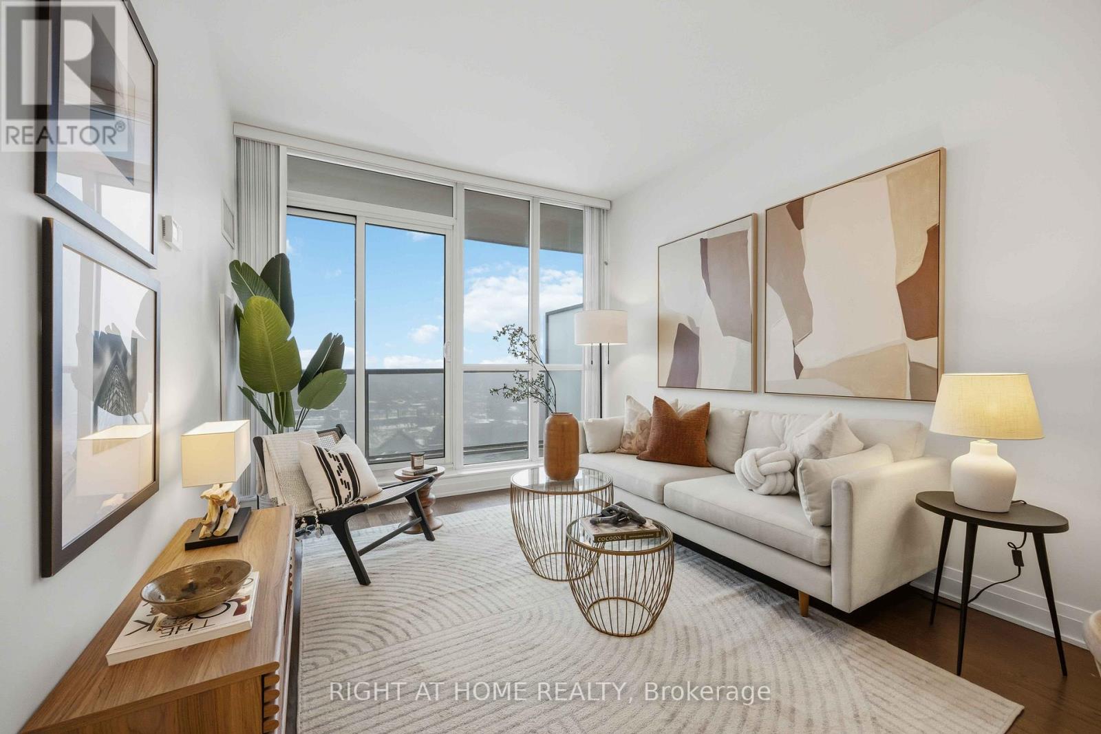 909 - 530 St Clair Avenue W, Toronto, Ontario  M6C 0A2 - Photo 7 - C12671278