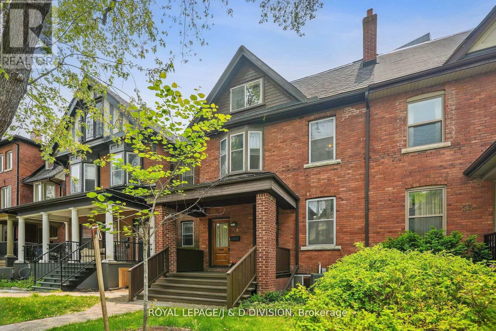 51 Chicora Avenue, Toronto, Ontario  M5R 1T7 - Photo 2 - C12671366