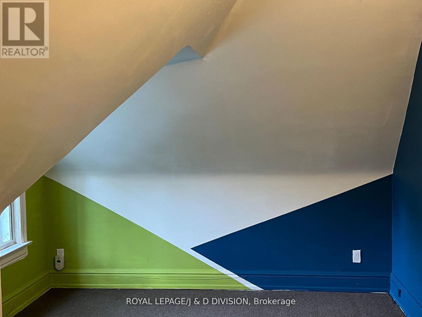 51 Chicora Avenue, Toronto, Ontario  M5R 1T7 - Photo 37 - C12671366