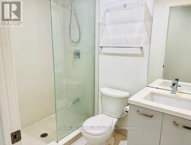 304 - 39 Brant Street, Toronto, Ontario  M5V 2L9 - Photo 16 - C12671394