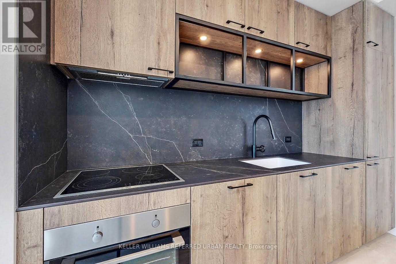 1112 - 505 Richmond Street W, Toronto, Ontario  M5V 0P4 - Photo 15 - C12671412