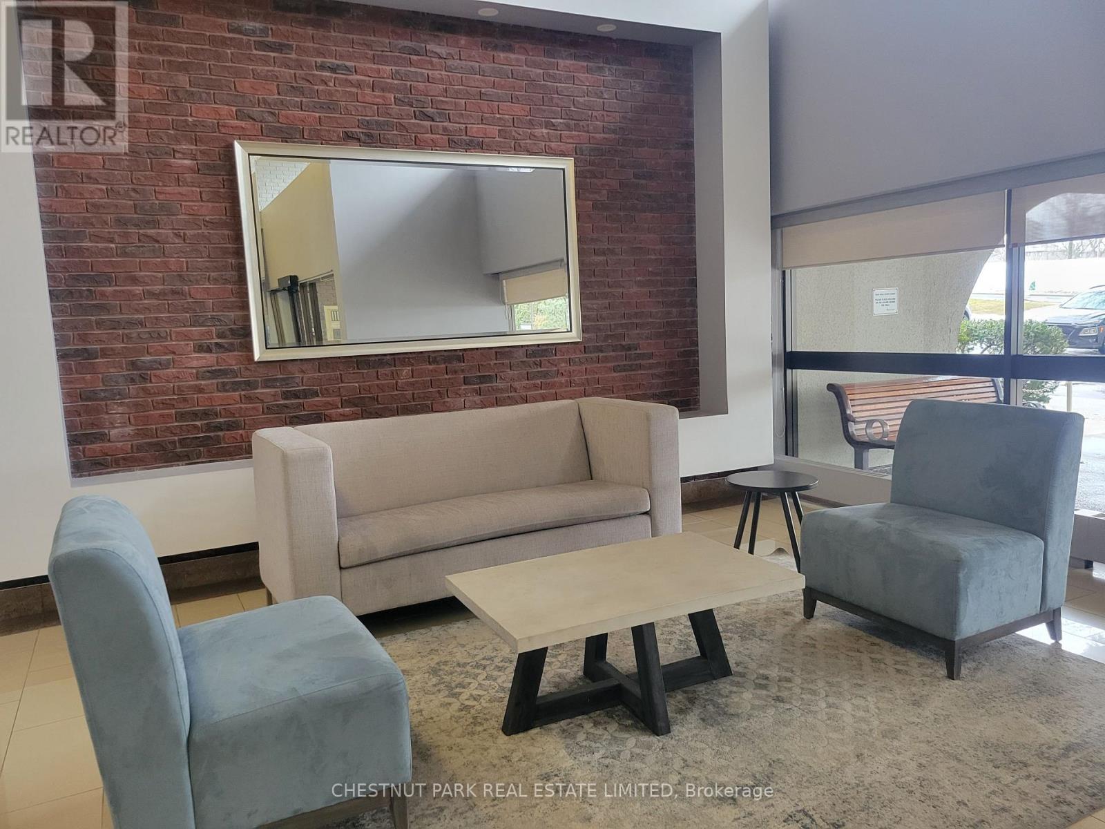 1404 - 260 Seneca Hill Drive, Toronto, Ontario  M2J 4S6 - Photo 4 - C12671438