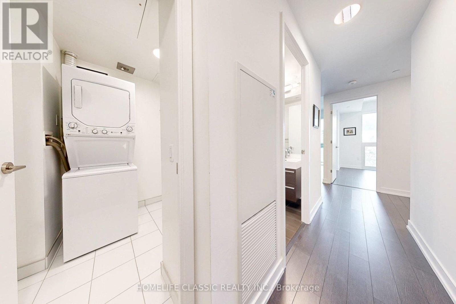 1804 - 39 Roehampton Avenue, Toronto, Ontario  M4P 0G1 - Photo 12 - C12671440