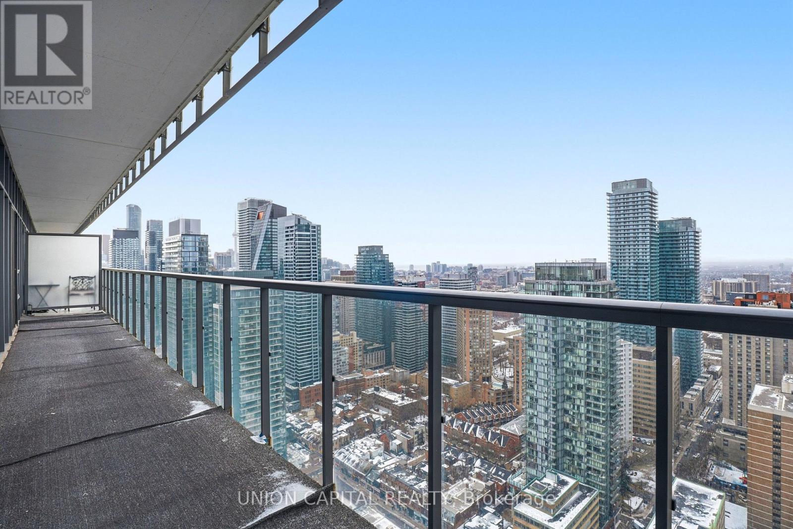 3905 - 33 Charles Street E, Toronto, Ontario  M4Y 1R9 - Photo 26 - C12671446