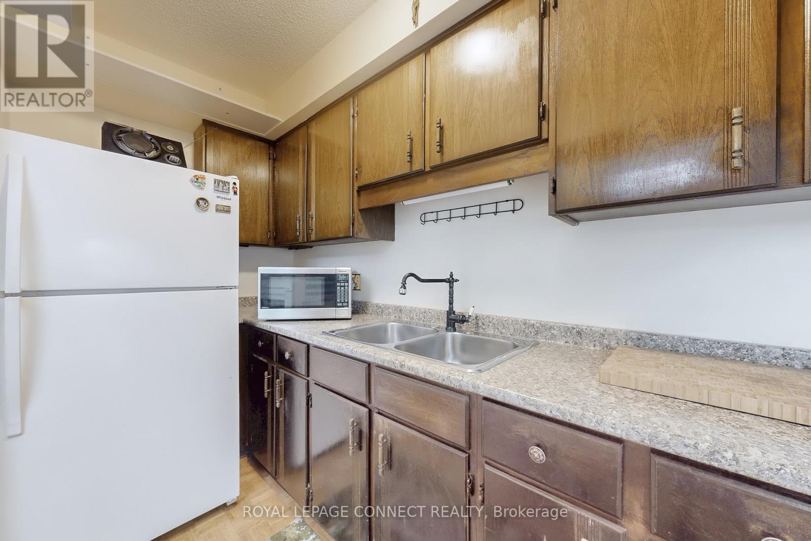 5-213 - 50 Old Kingston Road, Toronto, Ontario  M1E 4Y1 - Photo 13 - E12671140