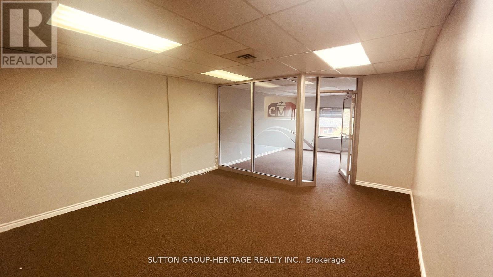 202 - 185 Brock Street N, Whitby, Ontario  L1N 4H3 - Photo 4 - E12671146