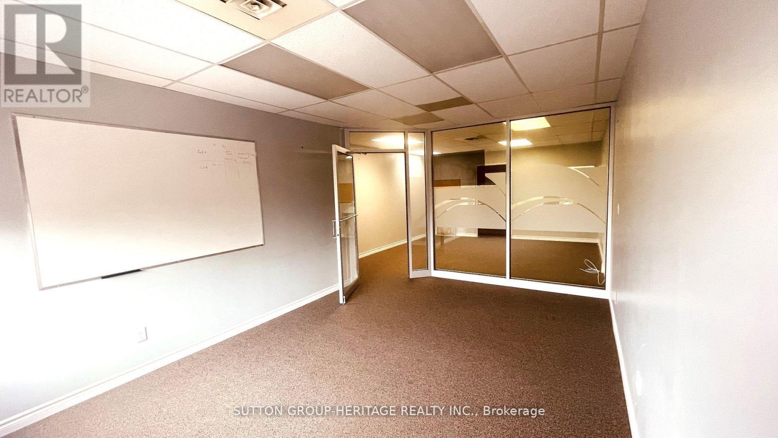 202 - 185 Brock Street N, Whitby, Ontario  L1N 4H3 - Photo 5 - E12671146